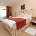Apollo - , Indoor & Outdoor Pools & Individual Ac In Every Hotel Golden Sands