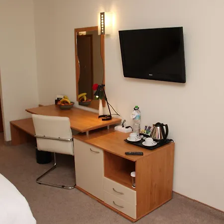 Apollo - Ultra , Pools & Free Beach, Individual Ac In Every 4*