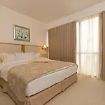 Apollo - , Indoor & Outdoor Pools & Individual Ac In Every ホテル 4*