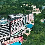 ホテル Apollo - , Indoor & Outdoor Pools & Individual Ac In Every 4*