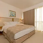 Apollo - , Indoor & Outdoor Pools & Individual Ac In Every ホテル