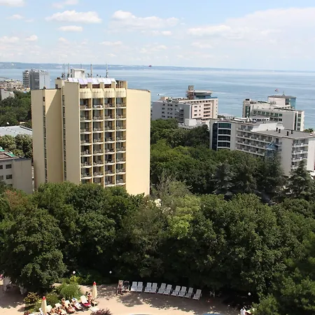 Hotel Apollo - , Indoor & Outdoor Pools & Individual Ac In Every Golden Sands