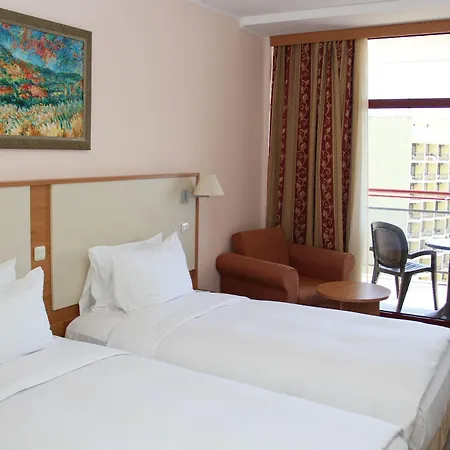 Apollo - Ultra , Pools & Free Beach, Individual Ac In Every Hotell 4*