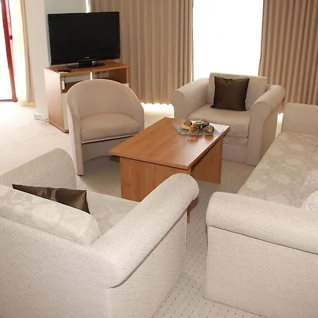 Apollo - Ultra , Pools & Free Beach, Individual Ac In Every Hotell