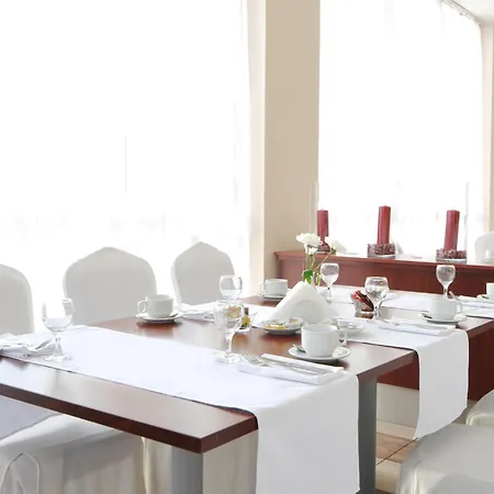 Hotel Apollo - , Indoor & Outdoor Pools & Individual Ac In Every