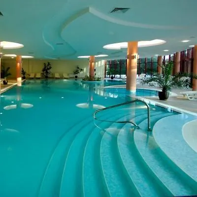 Apollo - Ultra , Pools & Free Beach, Individual Ac In Every Hotell Golden Sands