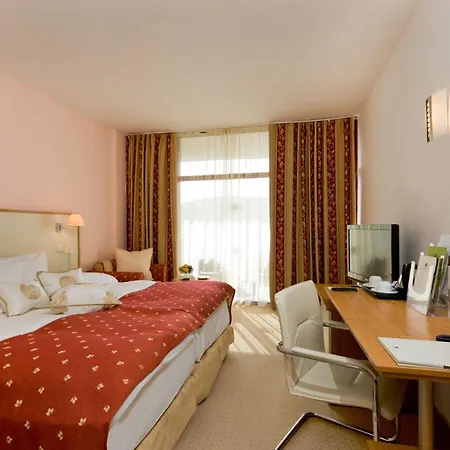 Apollo - , Indoor & Outdoor Pools & Individual Ac In Every Otel Altın Kumlar