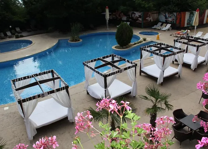 Apollo - , Indoor&outdoor Pools&individual Ac In Every 4* Goudstrand