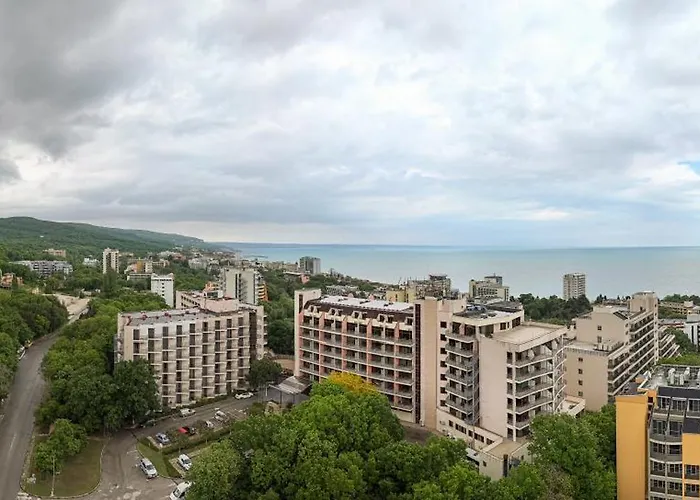 Apollo - , Indoor & Outdoor Pools & Individual Ac In Every Szálloda 4*
