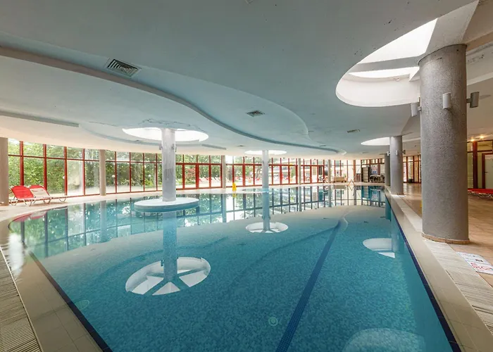 Apollo - , Indoor & Outdoor Pools & Individual Ac In Every Szálloda Aranyhomok