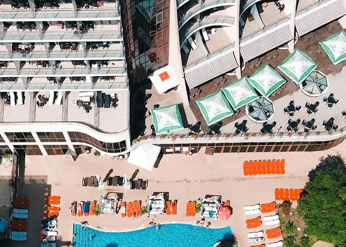 Szálloda Apollo - , Indoor & Outdoor Pools & Individual Ac In Every Aranyhomok
